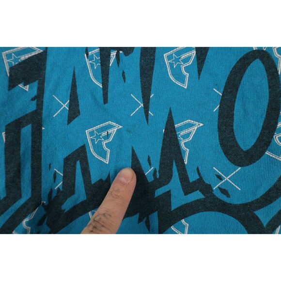 Vintage 90s Y2K Famous Stars and Straps Mens Small Distressed Spell Out T-Shirt - Picture 5 of 14